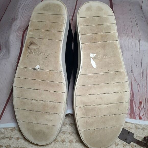 Vince. "Cantera" Black Leather w/Knit Side Panel Slip-on Sneakers sz.8.5 Ret$195 - Picture 5 of 5